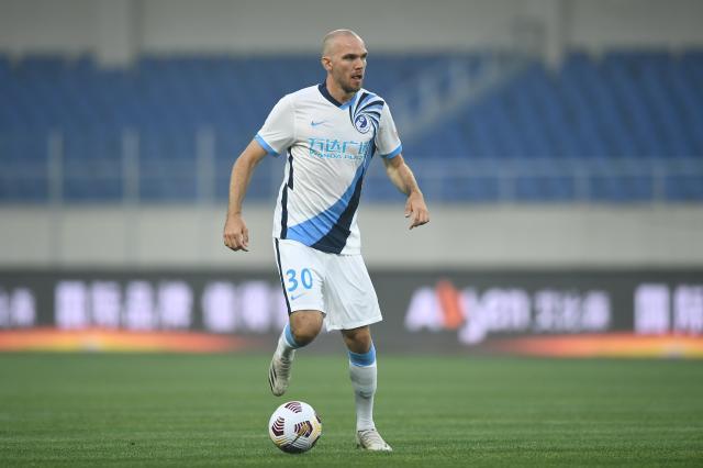 世界杯高清直播-【中超】丹尼尔森爆射 大连人1比0天津获赛季首胜