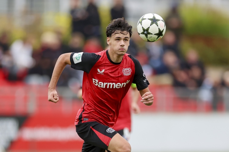 世界杯官方入口-佩杜拉：那不勒斯有意18岁波黑边锋阿拉伊贝戈维奇